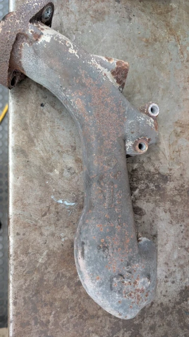 1994-2003 Dodge Dakota / Ram 3.9L Right V6 Used OEM Exhaust Manifold