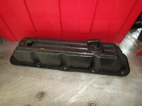 1998-2000 Dodge Durango 5.2L Left Used OEM Valve Cover
