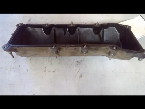 2007 Dodge Nitro Used Valve Cover