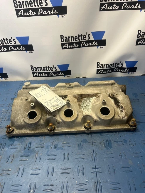 2007-2010 Dodge Charger 3.5L Right Used OEM Valve Cover 1802702