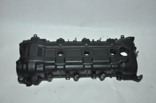 2011-2014 Dodge Grand Caravan 3.6L Right Used Valve Cover 05184068AI