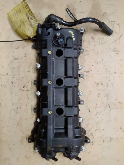 2011-2020 Dodge Caravan 3.6L Right Rear Used Valve Cover