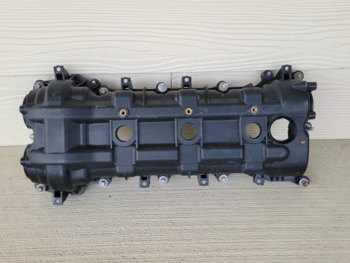 2013 Dodge Caravan Right Used OEM Valve Cover 05184068AJ