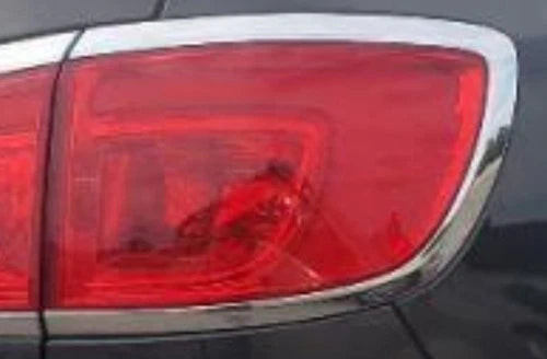2013-2017 Buick Enclave RH Passenger Quarter Panel Mounted Tail Light Lamp OEM used OEM tail light assembly