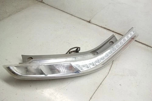 15 2015 Nissan Leaf Passenger RH Quarter Panel Mounted Tail Light Lamp OEM used OEM tail light assembly