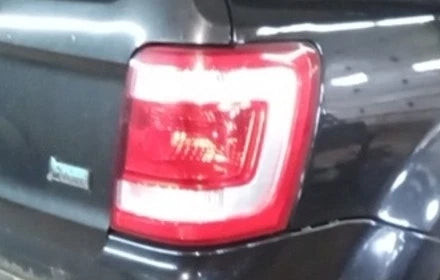 08 09 10 11 12 Ford Escape Passenger RH Quarter Mounted Tail Lamp Light OEM used OEM tail light assembly