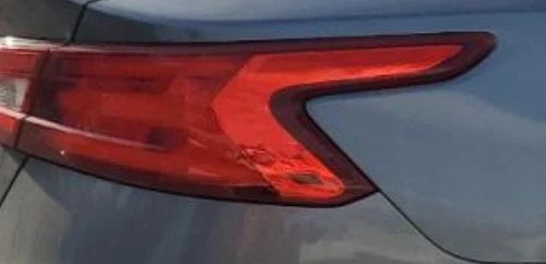 2016-2018 Nissan Maxima RH Passenger Quarter Panel Mounted Tail Light Lamp OEM used OEM tail light assembly