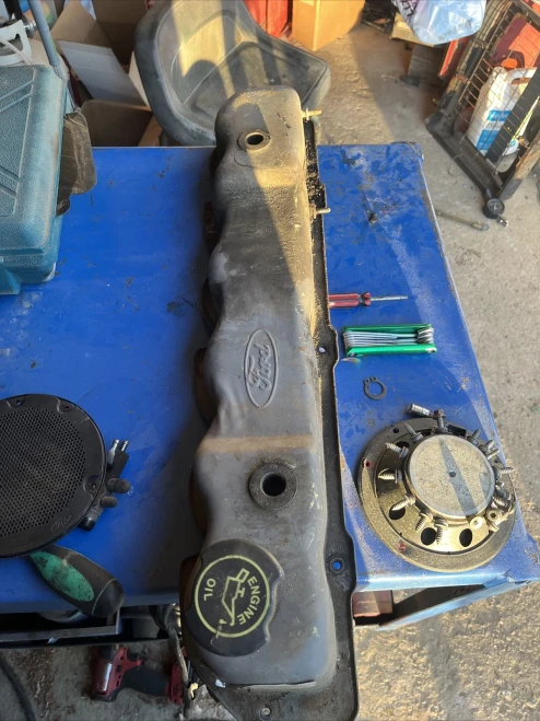 1987-1997 Ford F-150 / F-250 / F-350 4.9L Used OEM Valve Cover