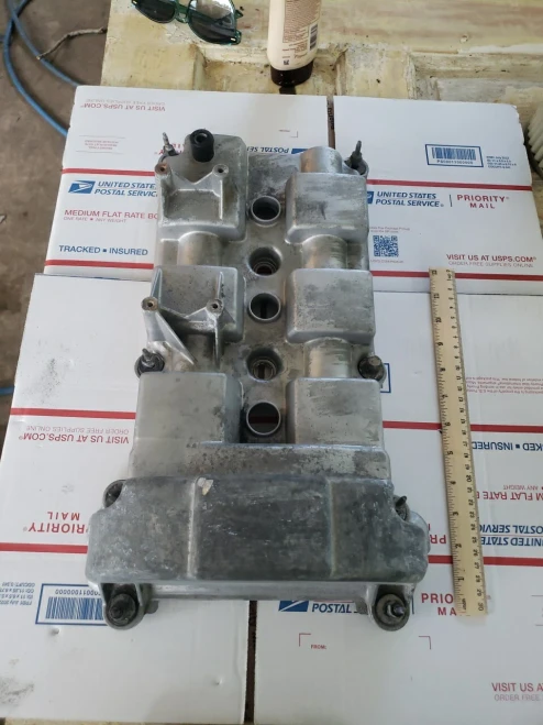 1995-2000 Ford Taurus 2.5L / 3.0L Right Rear DOHC Used OEM Valve Cover