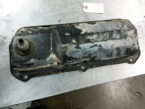 1997 Ford Thunderbird 3.8L Right Used Valve Cover