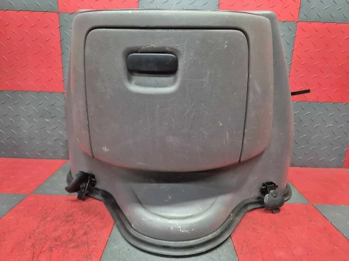 1997-2002 Ford E-150 Used Engine Cover