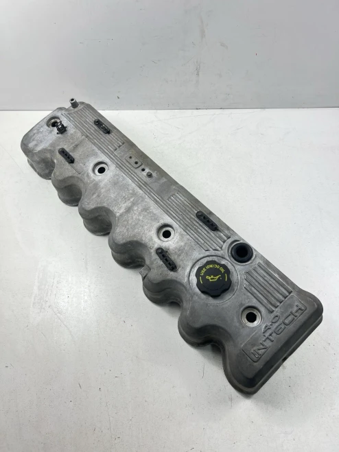 1998-2009 Ford Falcon 4.0L Used Valve Cover