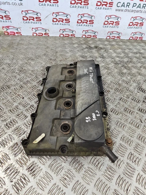 2000-2006 Ford Transit 2.0L FWD Used Valve Cover