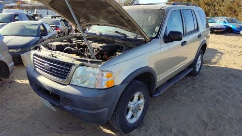 2002-2004 Ford Explorer Right Used OEM Valve Cover 1L2Z6582CA