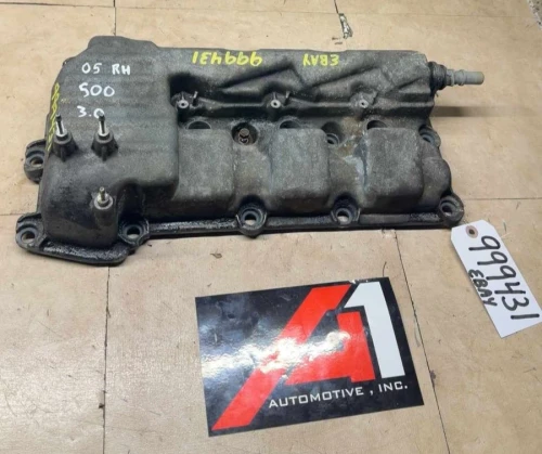 2005-2007 Ford Freestyle 3.0L Right Used Valve Cover