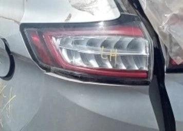 2017 Ford Edge Driver Side Tail Light Assembly Quarter Mount OEM used OEM tail light assembly