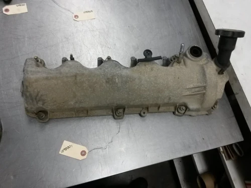 2009-2010 Ford Explorer 4.6L Right Used Valve Cover