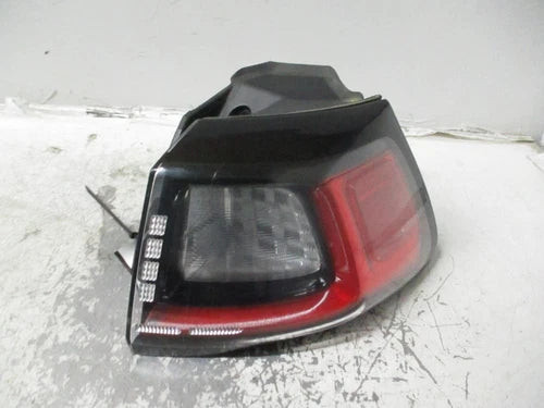 2019-2021 Jeep Cherokee Passenger RH Tail Light Lamp OEM used OEM tail light assembly