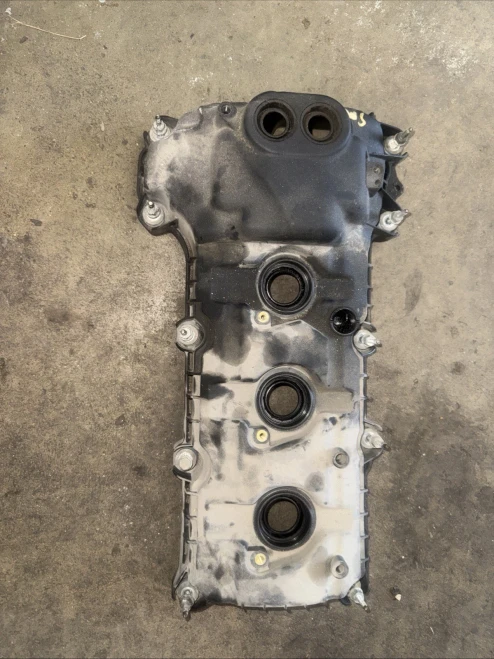 2011-2019 Ford Explorer 3.5L / 3.7L Right Rear Used Valve Cover BR3E-6K271-FA