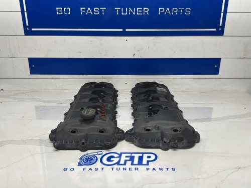 2015-2017 Ford Mustang 5.0L Left Right Pair Used OEM Valve Cover