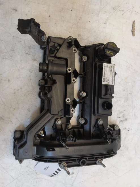 2018 Ford Focus Used Valve Cover CM5G-6K271-CM