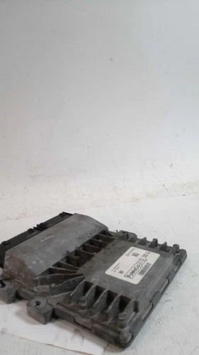2018 Lincoln Continental Electron Used OEM Engine Control Module ECM