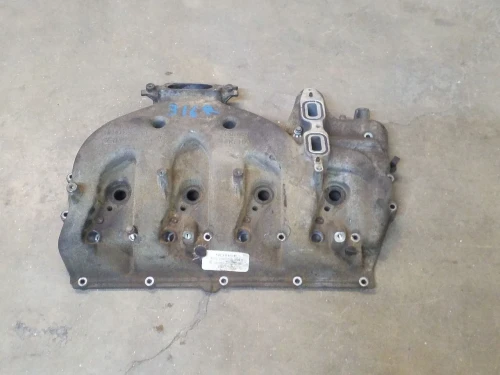 Ford F-250 / F-350 / F-450 / F-550 6.7L Right Used Valve Cover