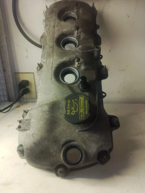 Ford Flex / Taurus 3.5L Front Used Valve Cover