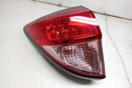 18 2018 Honda HR-V Driver LH Quarter Mounted Tail Light used OEM tail light assembly