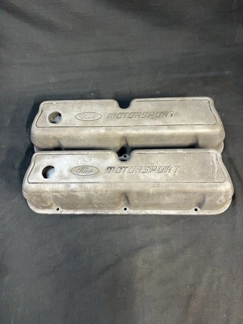 Ford Mustang 5.0L 302 engine 351W engine Used Valve Cover