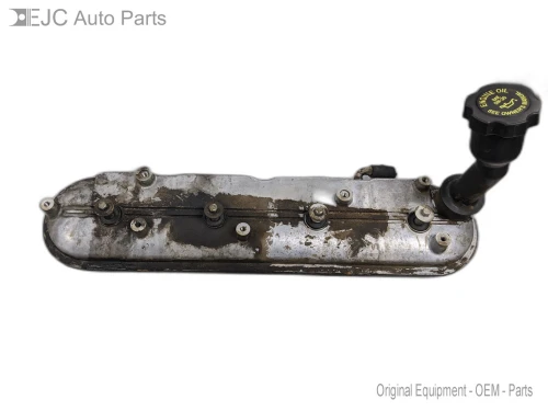 2001 GMC Sierra 5.3L Right Used Valve Cover