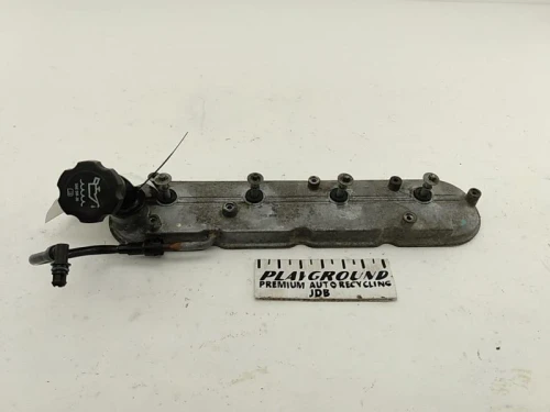2007-2013 GMC / Ram Sierra / 1500 5.3L Right Front V8 Used Valve Cover