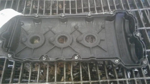 2007-2014 GMC Acadia 3.6L Right Rear Used Valve Cover