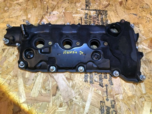 2013-2015 GMC Acadia Left Used OEM Valve Cover