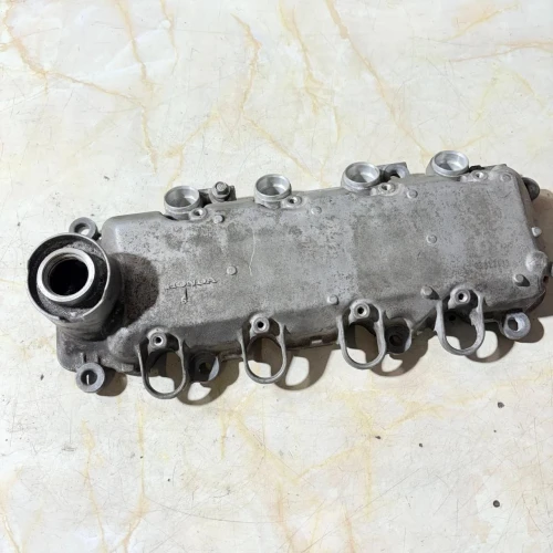 2001-2005 Honda Civic 1.6L Used OEM Valve Cover