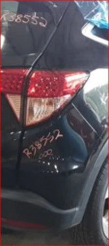 16 17 18 Honda HR-V Passenger RH Quarter Mount Tail Light Lamp OEM used OEM tail light assembly