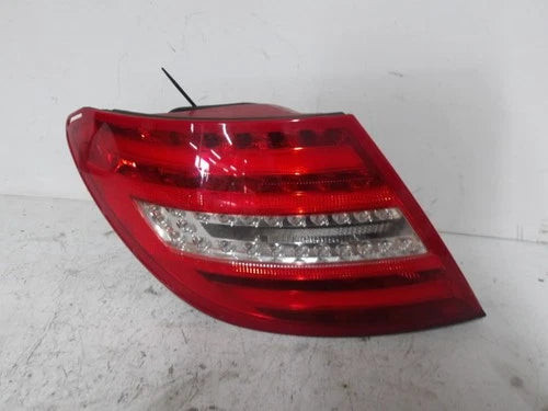 2012-2014 Mercedes-Benz C-Class Driver LH Tail Light Lamp OEM used OEM tail light assembly