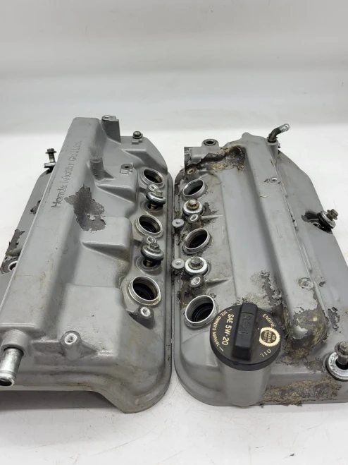 2005-2010 Honda Odyssey Front Rear V6 I-VTEC Used OEM Valve Cover