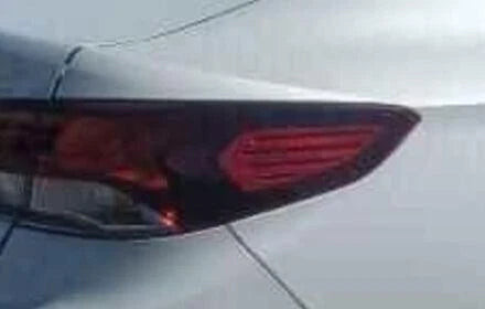 2018-2019 Hyundai Sonata Passenger RH Quarter Mounted Tail Light Lamp OEM OEM used OEM tail light assembly