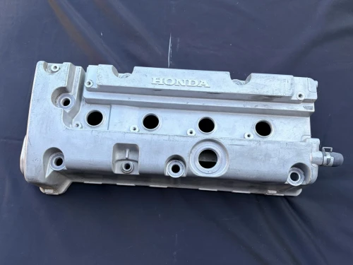 2006-2011 Honda Civic 2.0L / 2.4L Used OEM Valve Cover
