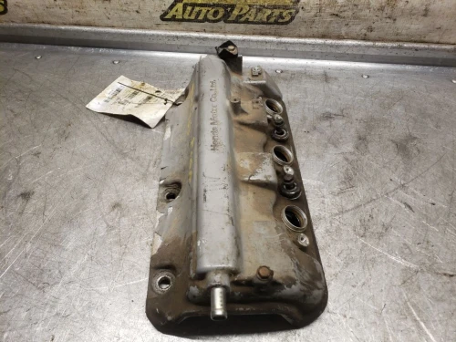2007 Honda Odyssey 3.5L Right Rear Used Valve Cover