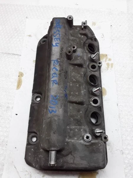 2013 Honda Odyssey 3.5L Rear Used Valve Cover
