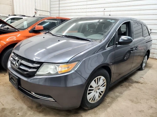 2016 Honda Odyssey 3.5L Right Used Valve Cover