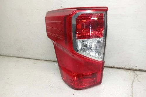 19 2019 Nissan Titan Driver LH Tail Light Lamp OEM used OEM tail light assembly