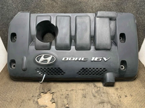2006-2010 Hyundai Elantra Used OEM Engine Cover 2924023500