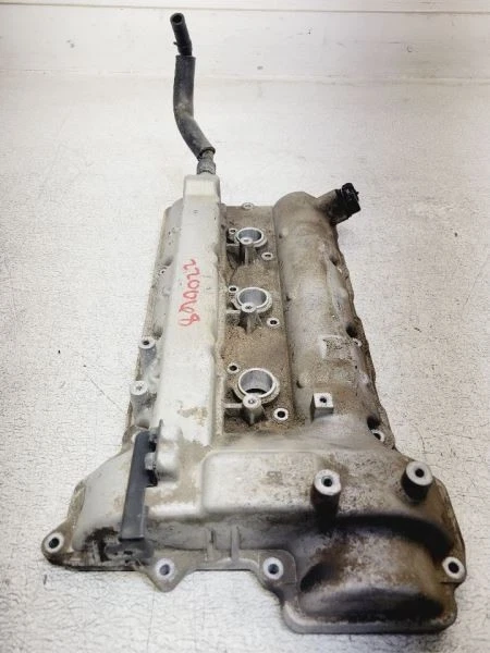 2006-2010 Hyundai Sonata 3.3L Right Used Valve Cover 22420-3C110