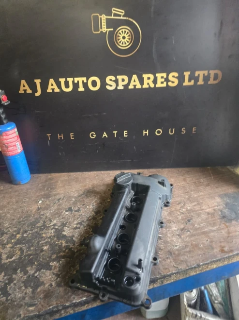 2010-2014 Hyundai / Kia i10 / Picanto 1.2L Used Valve Cover