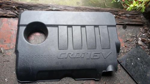 2011-2015 Hyundai ix35 Diesel Used Engine Cover