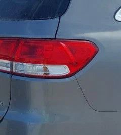 2016-2018 Kia Sorento RH Passenger Quarter Panel Mounted Tail Light Lamp OEM used OEM tail light assembly