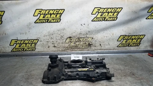 2016 Hyundai Santa Fe 3.3L Right Rear Used Valve Cover